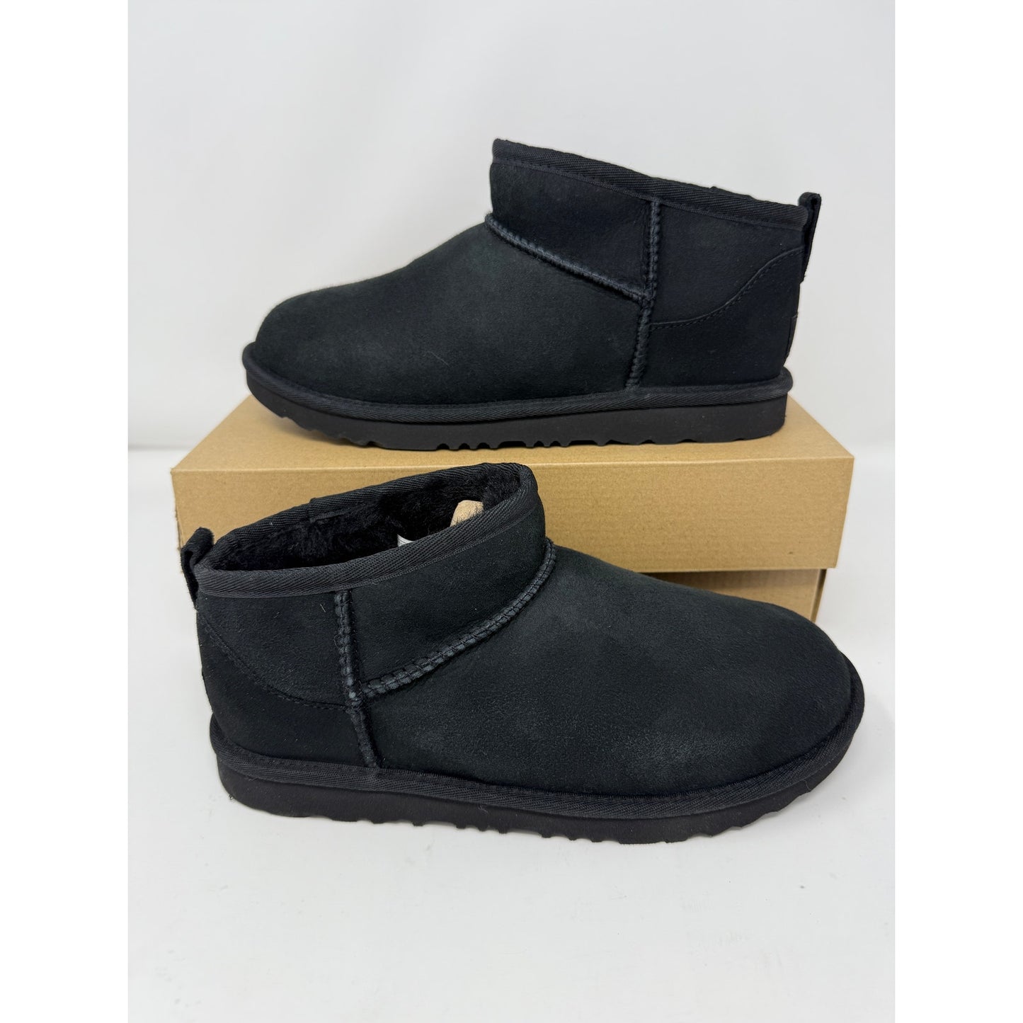UGG Kids' Classic Ultra Mini Boots Black Size 6 – New in Box