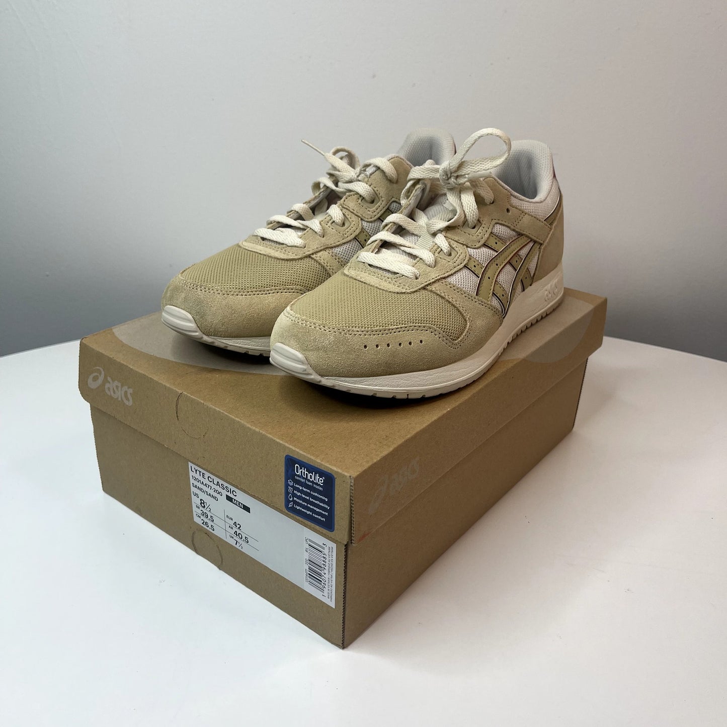 ASICS Men's Lyte Classic Sportstyle Shoe Men's US Sz 8.5/EU 42